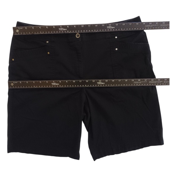 Karen Scott Women's Navy Blue Bermuda Shorts Size 16 - Picture 5 of 12